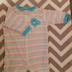 Striped birdie footsie